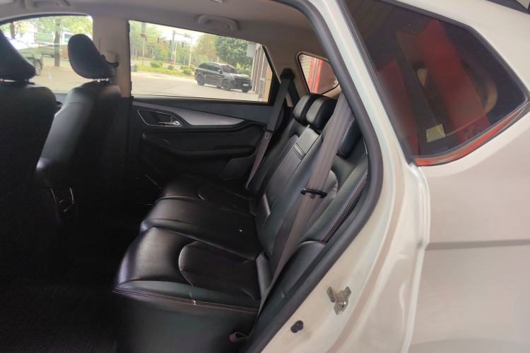 Used Baojun 560 2016 1.8L iAMT Luxury Model