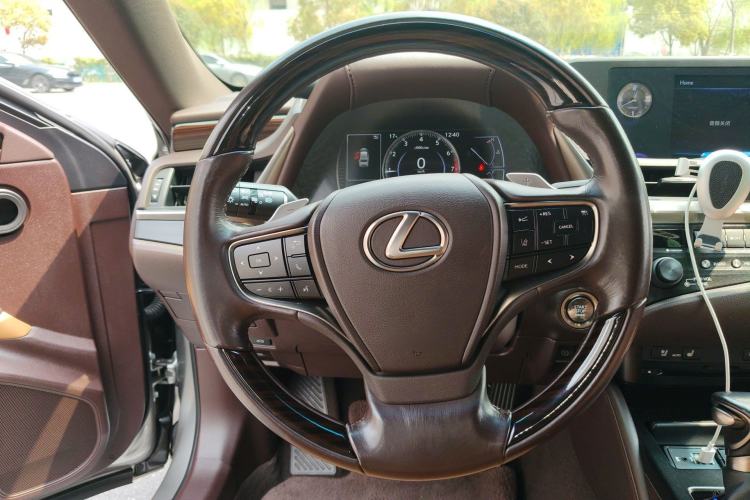 Used Lexus ES 2018 200 Excellence Edition China V Standard