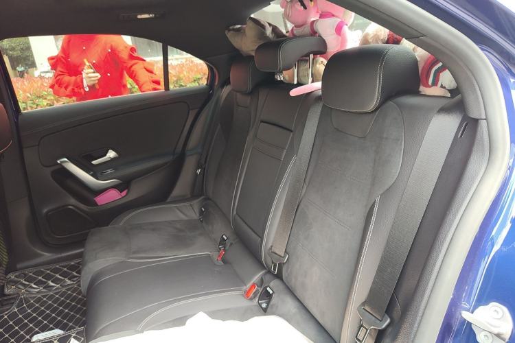 Used Mercedes-Benz A-Class 2020 Restyled A 200 L Sport Sedan Fashion Version Left Rear Seat