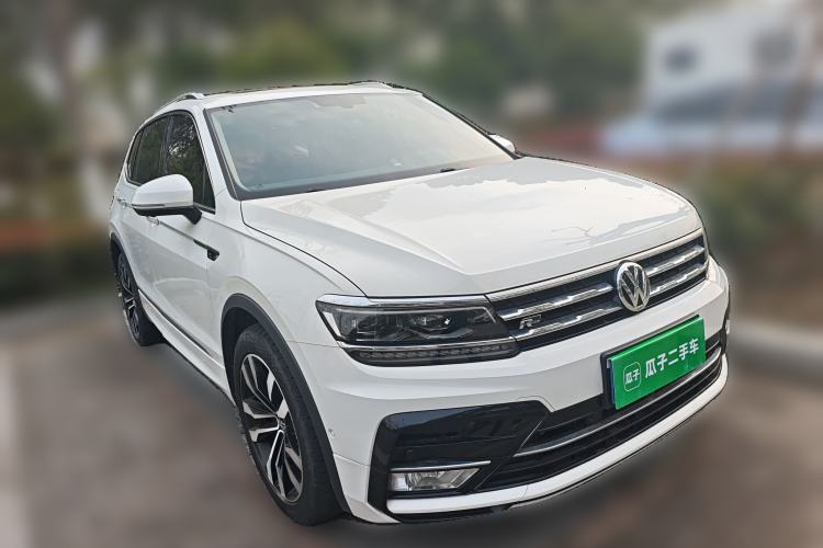 Used Volkswagen Tiguan L 2020 330TSI Automatic Two-Wheel Drive R-Line Flagship Version China VI Standard Front Right 45 Deg