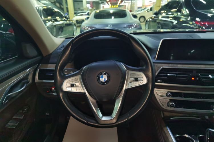 Used BMW 7 Series 2021 740Li Leading Edition Luxury Package
