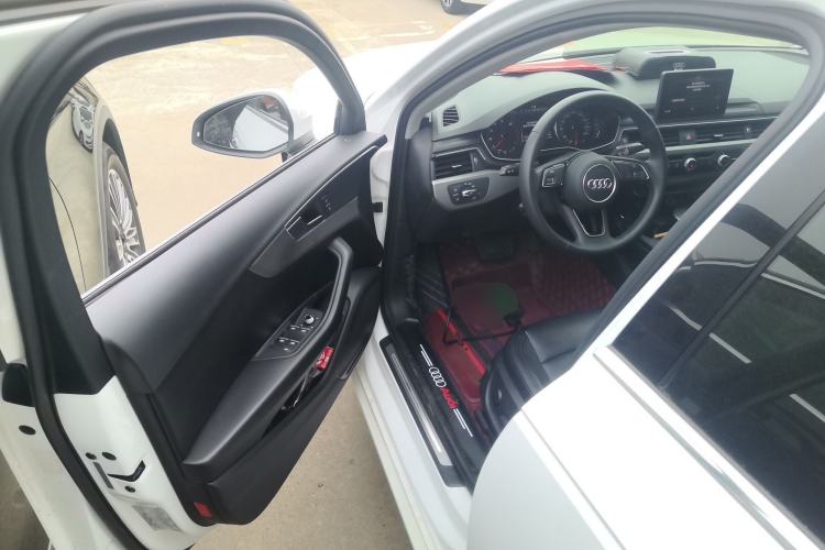 Used Audi A4L 2019 40 TFSI Ambition China VI