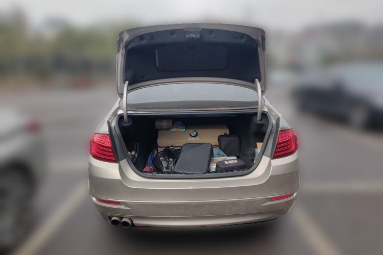 Used BMW 5 Series 2014 525Li Luxury Design Package
