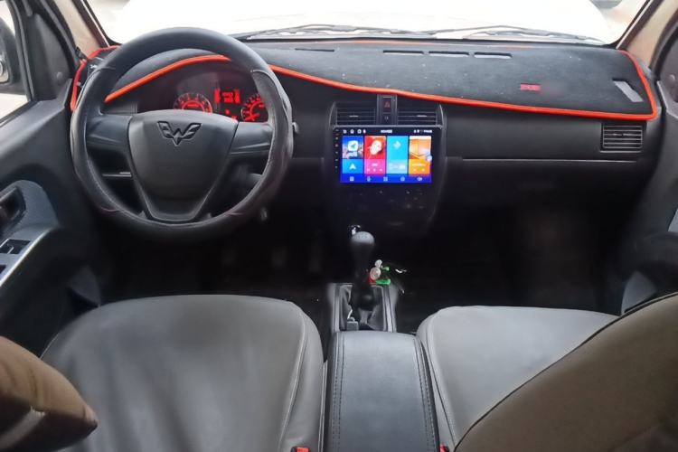 Used Wuling Rongguang 
