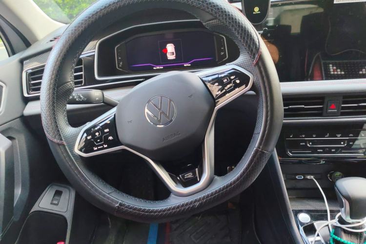 Used Volkswagen Tiguan X 2023 Revised Version 330TSI Two-Wheel-Drive Flagship Edition Steering Wheel