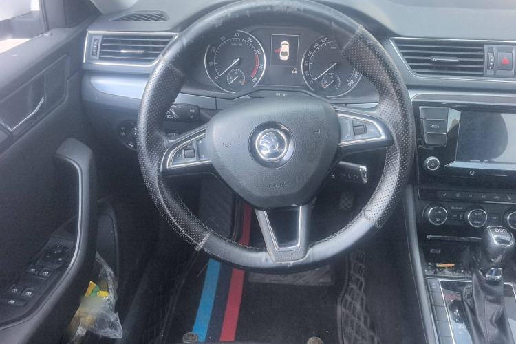 Used Skoda Superb 2016 TSI280 DSG Innovation Edition
