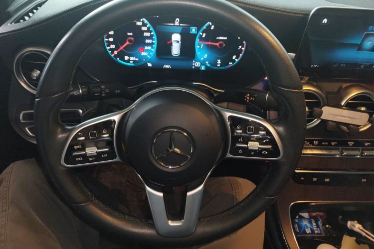 Used Mercedes-Benz GLC 2020 Facelift GLC 300 L 4MATIC Dynamic Edition