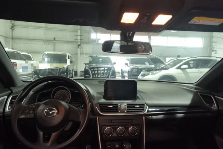 Used Mazda CX-4 2016 2.0L Automatic 2WD Blue Sky Dynamic Edition
