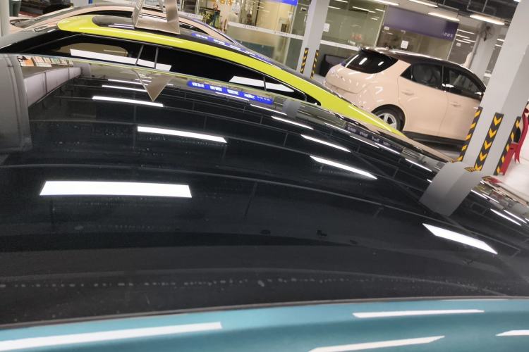 Used XPeng P7 2025 Model—750 All-Wheel-Drive High-Performance Ultra