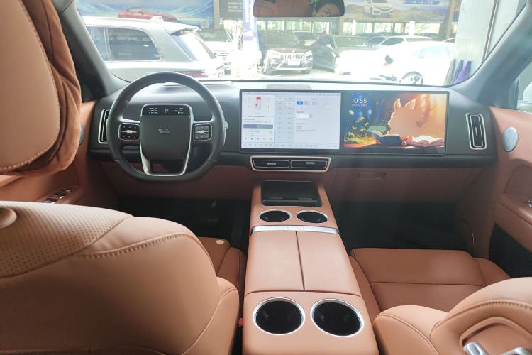 Used Li Auto L8 2023 Pro Model
