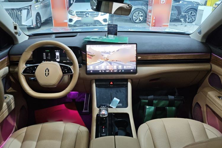 Used Hima AITO M7 2024 1.5T Intelligent Driving 4WD Max Edition 5 Seats
