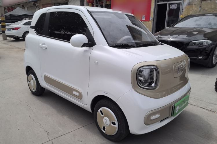 Used Bestune Pony 2025 222km Range Agile Horse Front Right 45 Deg