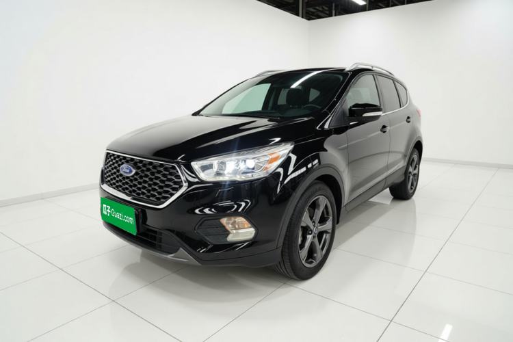 Used Ford Kuga 2019 EcoBoost 180 Two-Wheel-Drive Titanium Plus Model China VI Standard