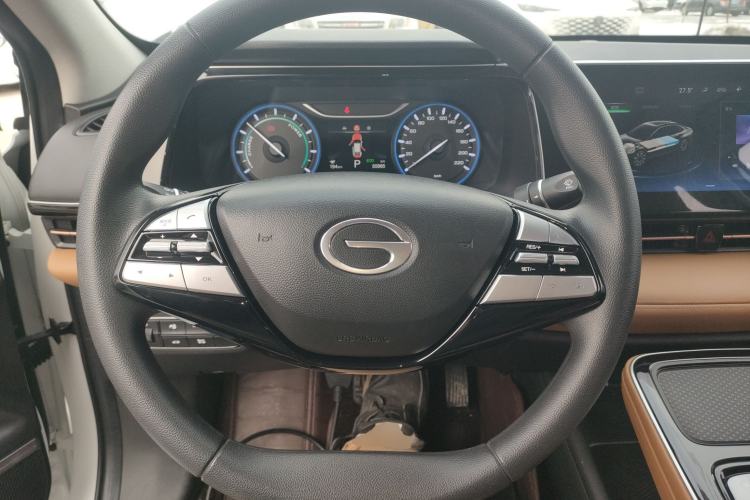 Used AION S 2023 Meizu 580 Lithium Iron Phosphate Steering Wheel