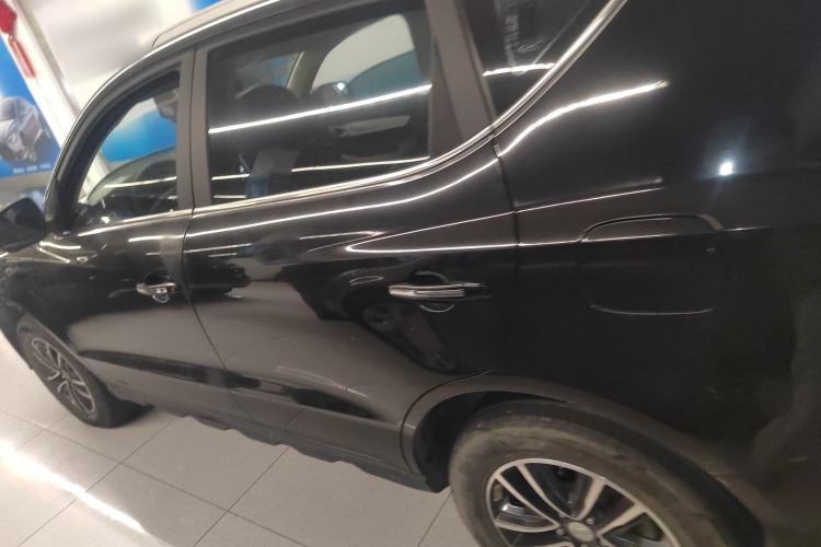 Used Geely Auto Vision X6 2019 1.4T CVT 4G Connected Luxury Version China VI Standard