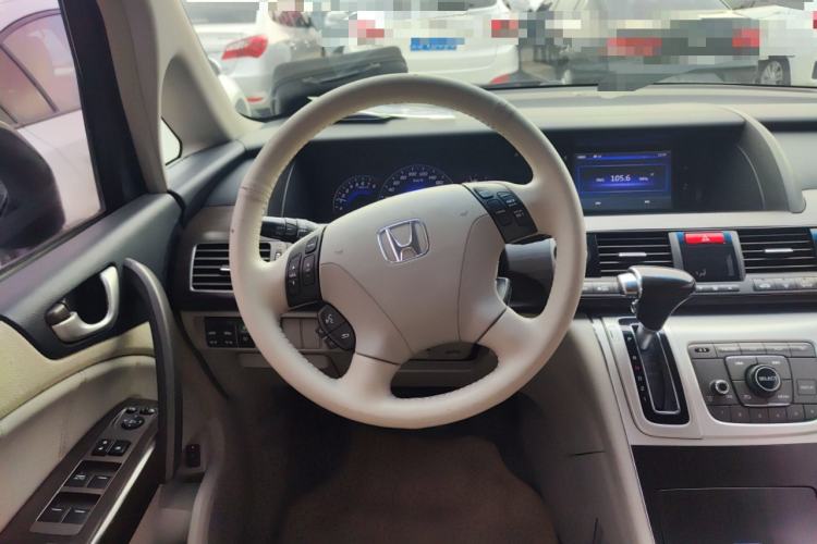 Used Honda Elysion 2015 2.4L VTi-S Prestige Edition