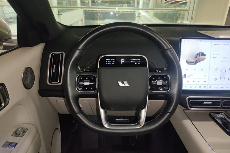 Used Li Auto L9 2022 Max model