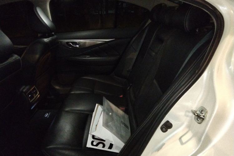 Used Infiniti Q50L 2018 2.0T Enjoyment Edition China V standard