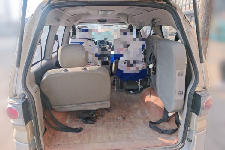 Used FORTHING Lingzhi 2015 M3 1.6L 7-Seater Luxury Model
