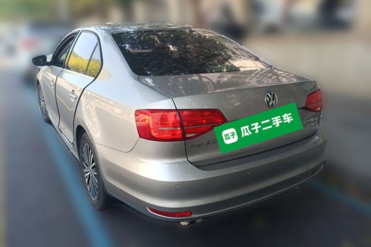 Used Volkswagen Sagitar 2017 230TSI Automatic Luxury Edition