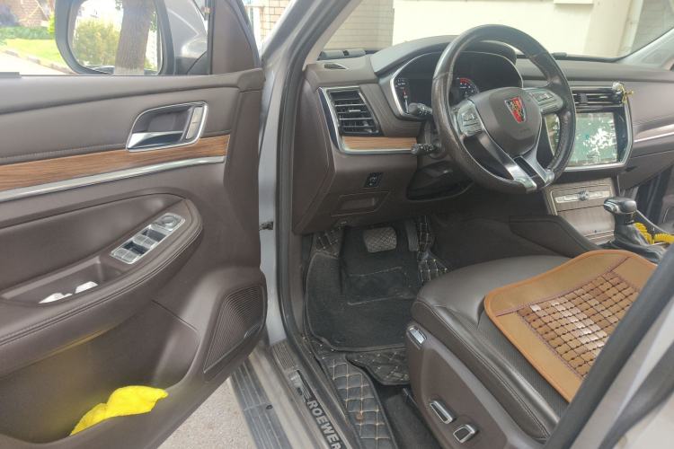 Used Roewe RX8 2018 30T Smart Connectivity All-Wheel Drive Supreme Edition