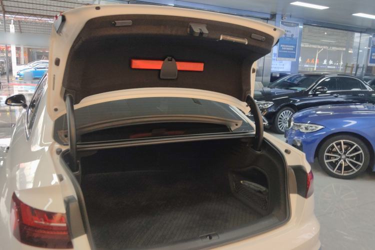 Used Audi A4L 2023 40 TFSI Fashion Dynamic Model