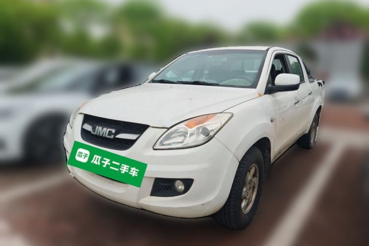 Used JMC Yuhu 7 2016 2.4T Two-Wheel Drive Luxury Edition JX4D24