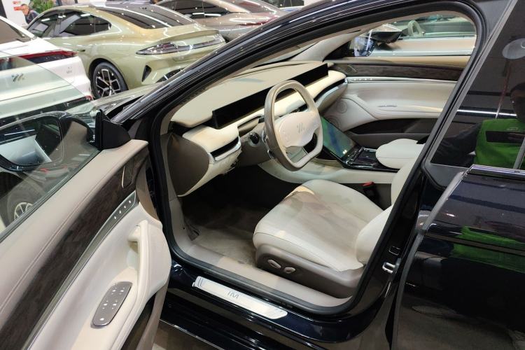 Used IM L7 2022 Dynamic Model