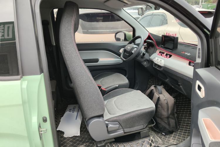 Used Chery QQ Ice Cream 2022 170km Sundae Phosphate Lithium-Ion