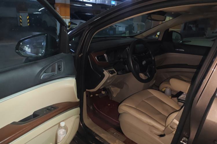 Used Buick GL8 2014 2.4L CT Luxury Business Comfort Edition Driver Seat