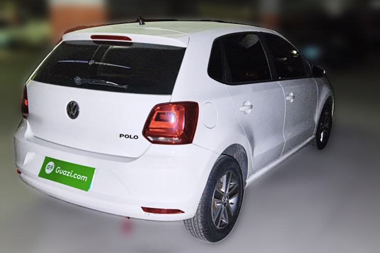 Used Volkswagen Polo 2014 1.4L Manual Fashion Edition