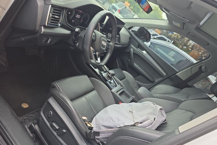 Used Audi Q5L 2022 40T RS Package Performance Model