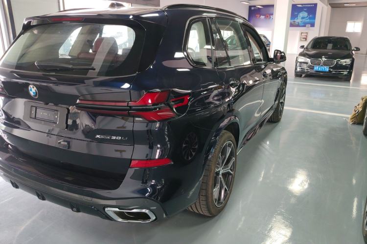 Used BMW X5 2023 xDrive 30Li Luxury M Sport Night Edition Package
