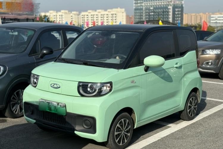 Used Chery QQ Ice Cream 2022 170km Sundae Phosphate Lithium-Ion