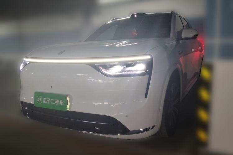 Used Hima AITO M8 2025 Extended-Range Max+ Version 53.4 kWh 6-Seater Edition