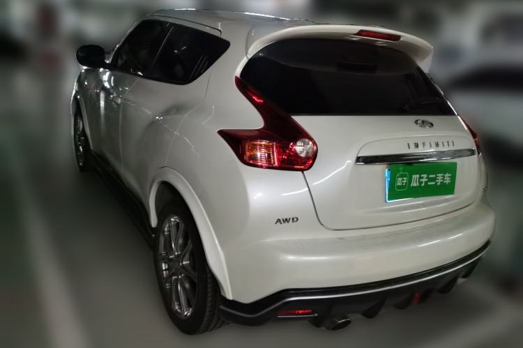 Used Infiniti ESQ 2014 1.6L Spontaneous Edition