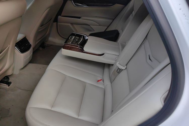 Used Cadillac XTS 2016 28T Elite Edition Left Rear Seat