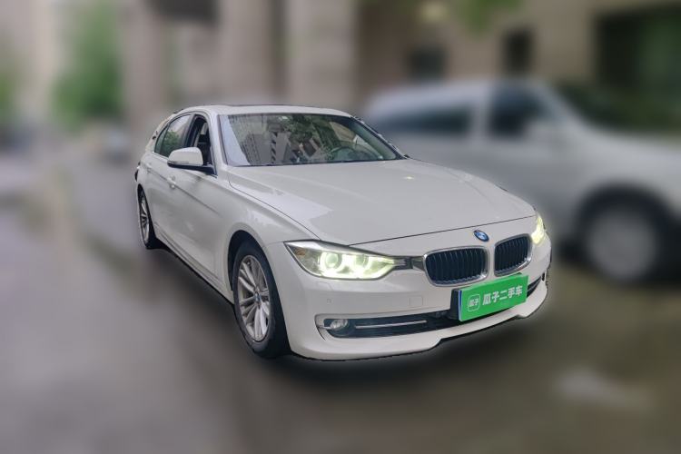 Used BMW 3 Series 2015 320Li Luxury Edition Fashion Model Front Right 45 Deg