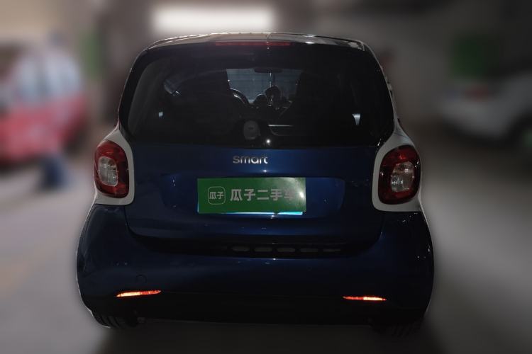 Used smart fortwo 2018 1.0L 52kW Hardtop Passion Edition China V Standard Rear