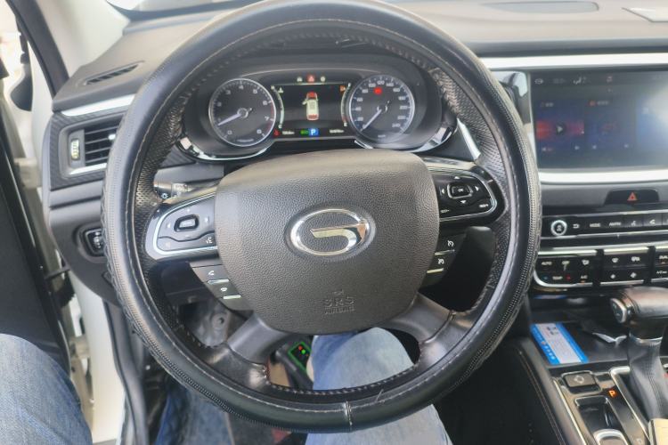Used GAC Trumpchi GS7 2017 280T Two-Wheel Drive Luxury Model Steering Wheel