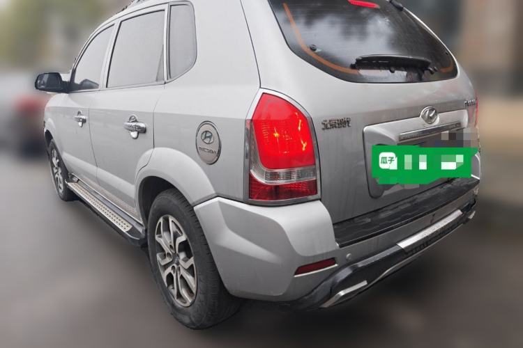 Used Hyundai Tucson 2013 2.0L Manual Two-Wheel Drive Fashion Edition
