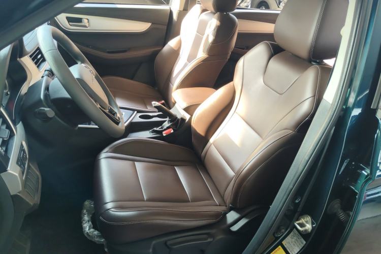 Used FORTHING T5 2021 1.5T Automatic Comfort Model