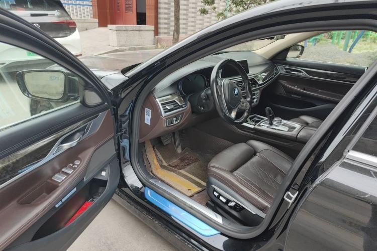 Used BMW 7 Series 2017 740Li Luxury Edition