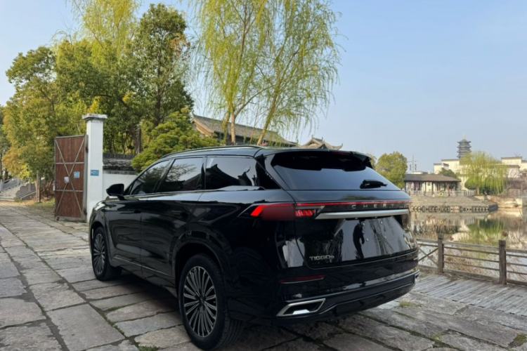 Used Chery Tiggo 9 2025 2.0T Dual-Clutch Two-Wheel Drive Luxury Edition 5 Seats
