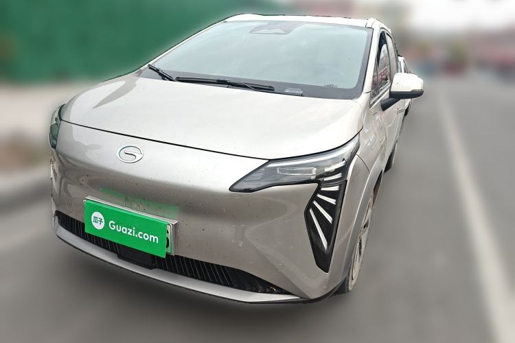 Used AION Y 2023 Younger