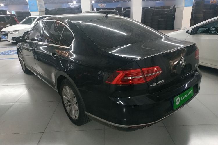 Used Volkswagen Magotan 2017 330TSI DSG Leading Model