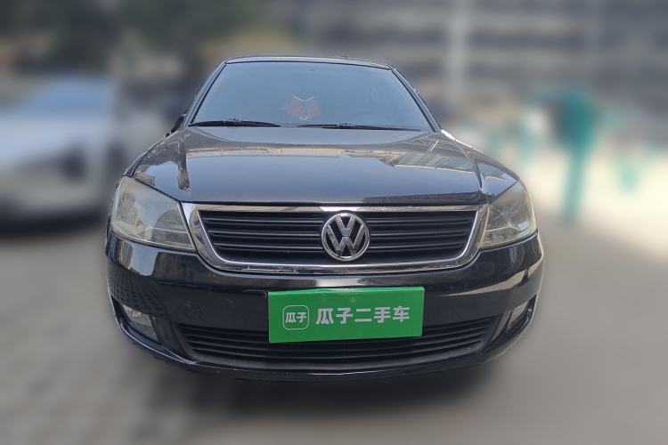 Used Volkswagen Passat 2009 2.0L MFI Automatic Luxury Edition