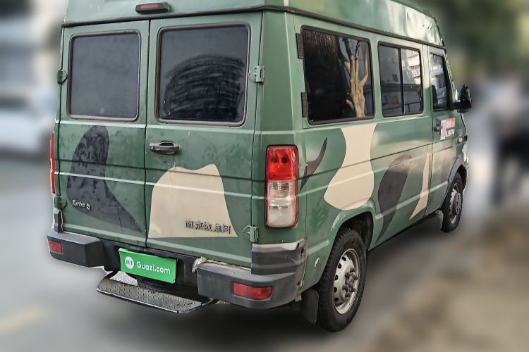 Used Iveco Daily 2014 2.5T-A35 NJ6484ACM47Z4
