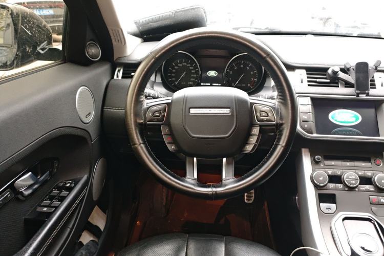 Used Land Rover Range Evoque 2014 2.0T 5-Door Ignite Edition Steering Wheel