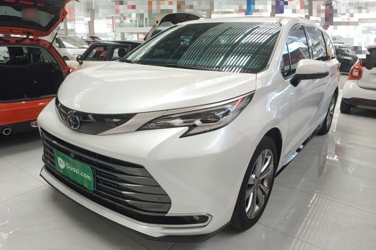 Used Toyota SIENNA 2023 2.5L Hybrid Ultimate Edition
